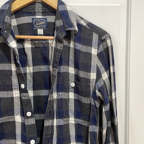 J. Crew || Sportsman's Outfitters Flannel Plaid Button Down Shirt; Size S Slim - Picture 5 of 12